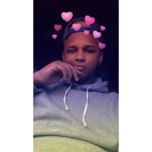 Meet your Posher, Alejandro